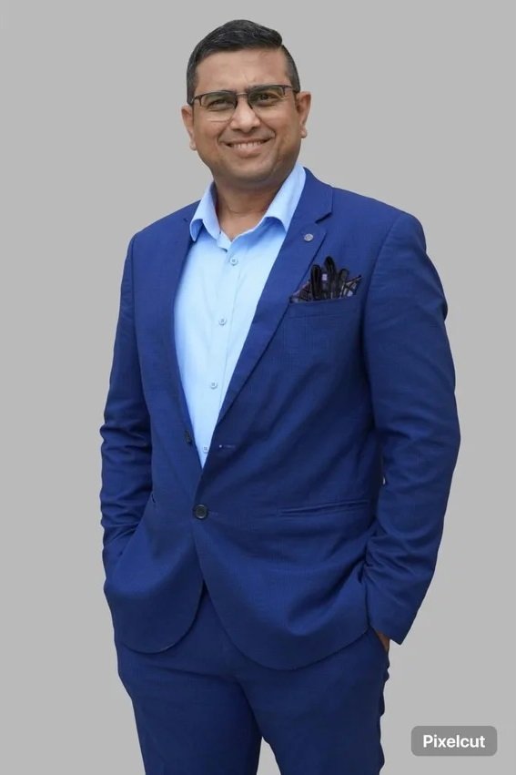 Suman Damera picture